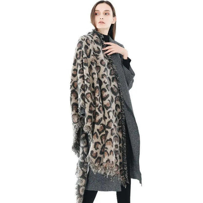 Cheky - Animal leopard imitation cashmere